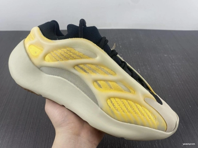 Safflower Adidas Yeezy V3 700 Mono HP5425 1020